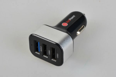 Зарядное устройство RedPower от прикуривателя 3 USB